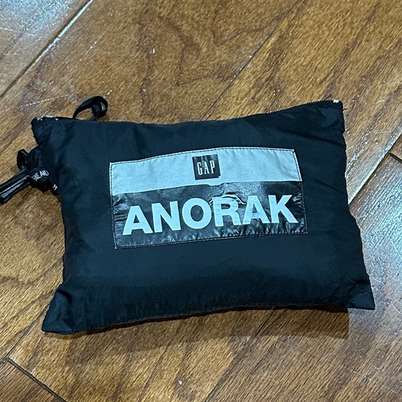 GAP Black Hooded Anorak with Storage Pouch - Picture 7 of 7